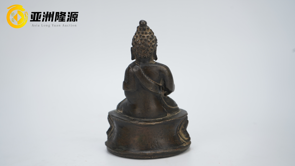 明初宫廷重器:大明宣德款释迦牟尼铜坐佛 - 北京亚洲隆源国际拍卖有限公司